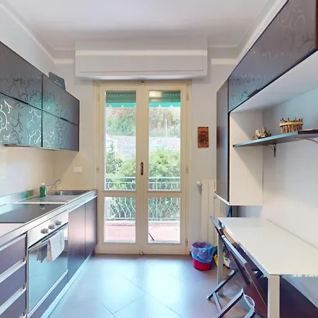 Apartment Perla - By Ligooria *